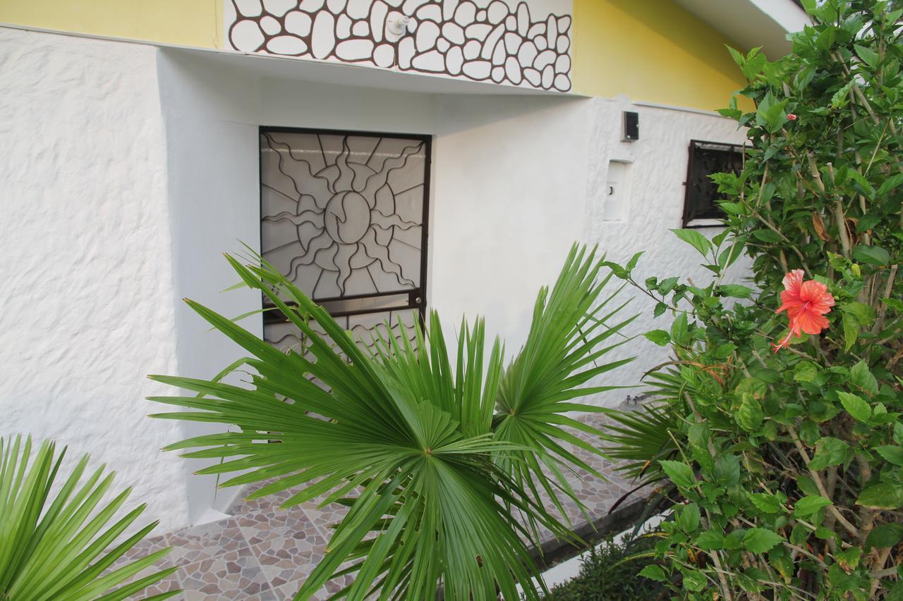 Barracuda Apartments Sámara Buitenkant foto